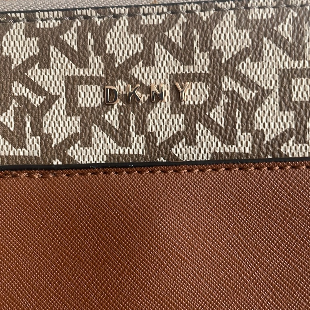 DKNY Bryant Park Medium Top Zip Satchel Brown/ Beige